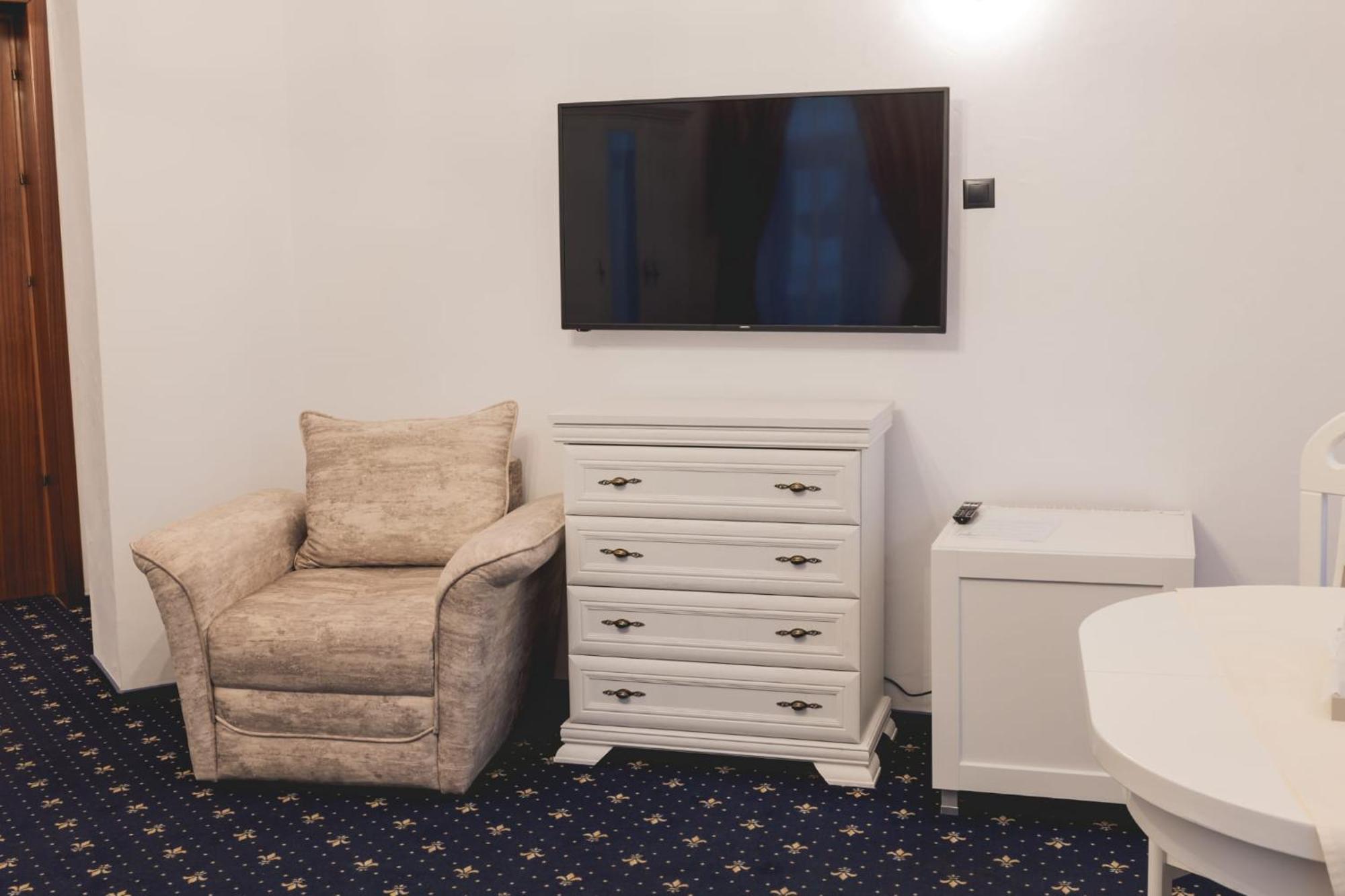 Hotel Carol - Vatra Dornei Luaran gambar