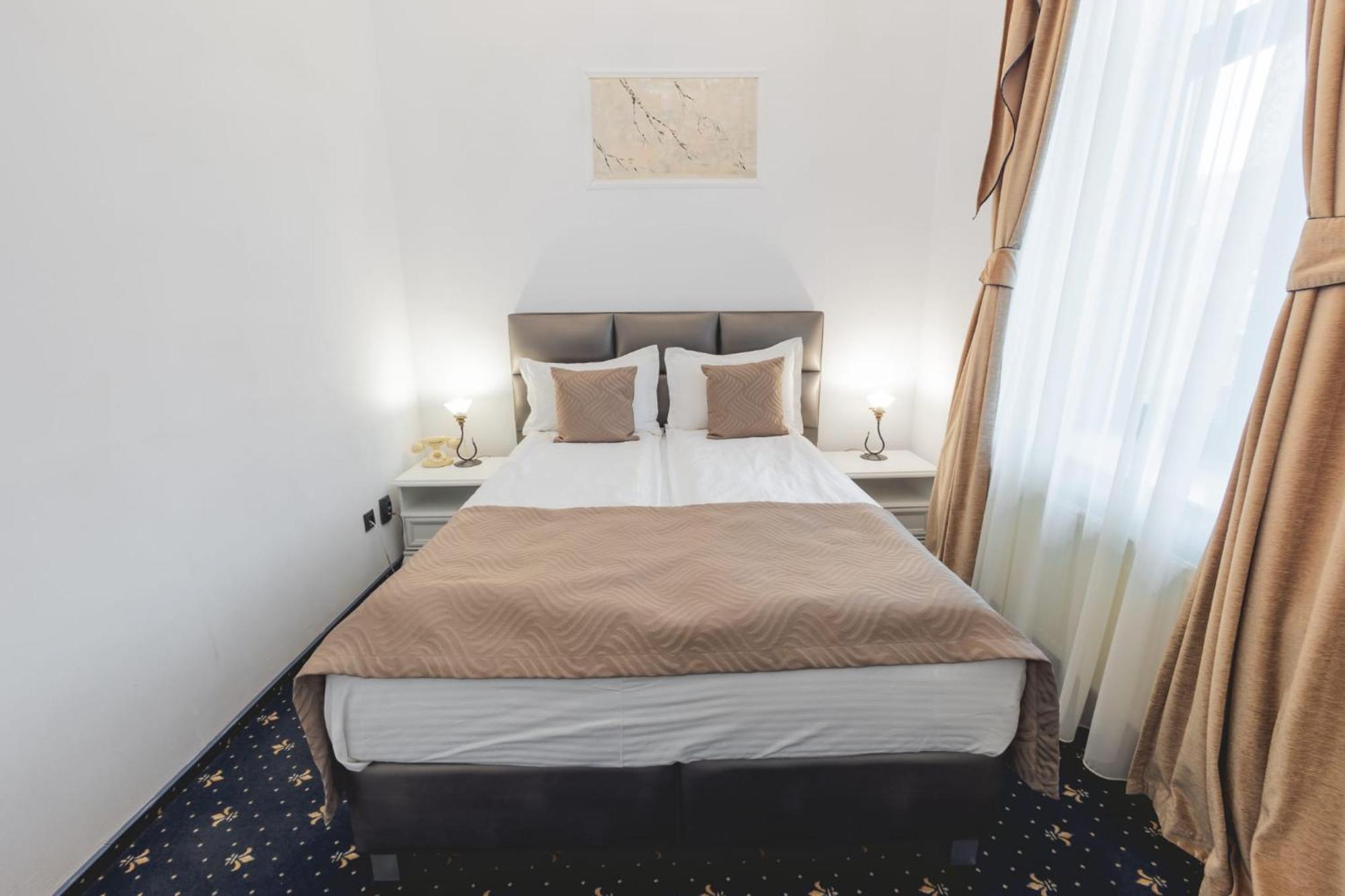 Hotel Carol - Vatra Dornei Luaran gambar