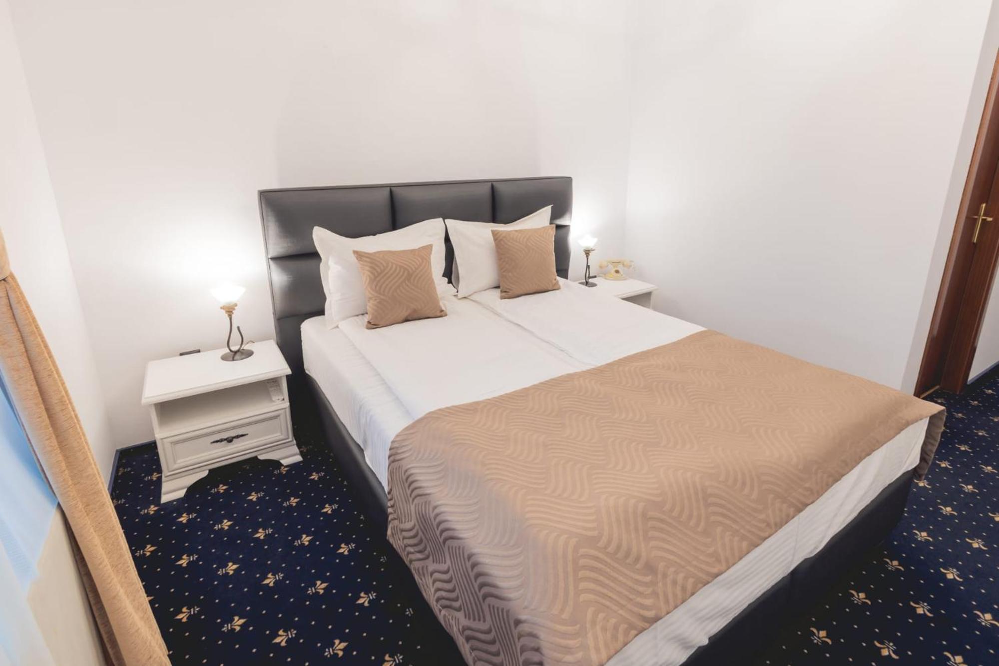 Hotel Carol - Vatra Dornei Luaran gambar
