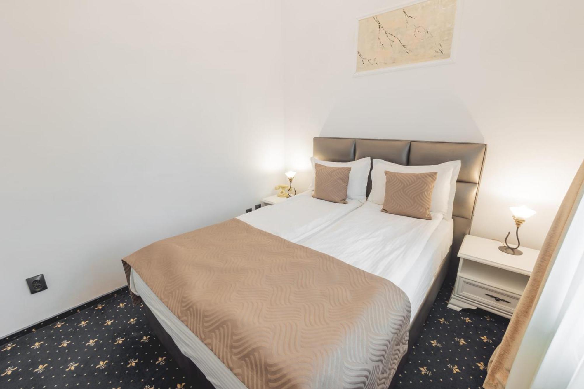 Hotel Carol - Vatra Dornei Luaran gambar