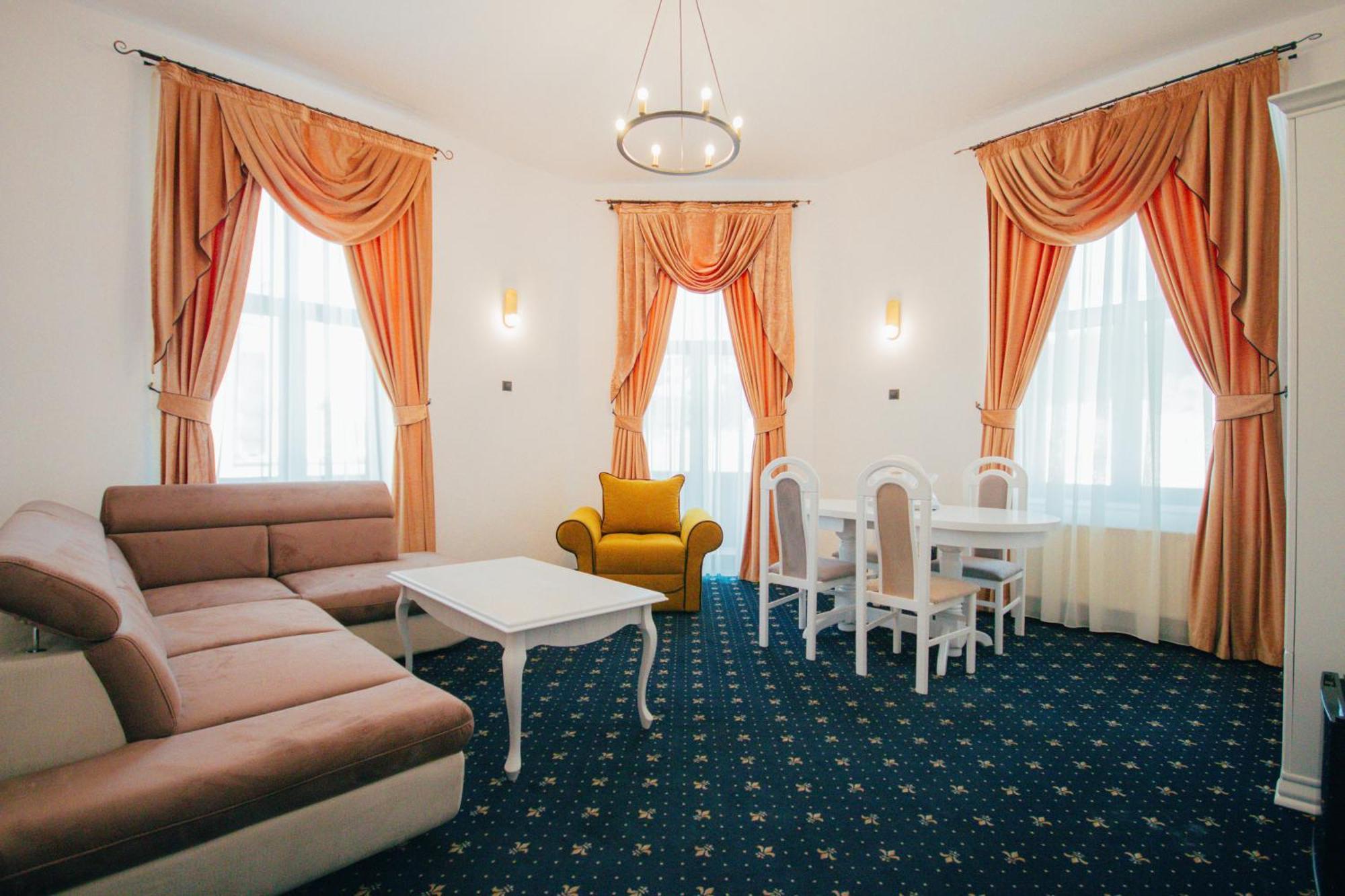 Hotel Carol - Vatra Dornei Luaran gambar
