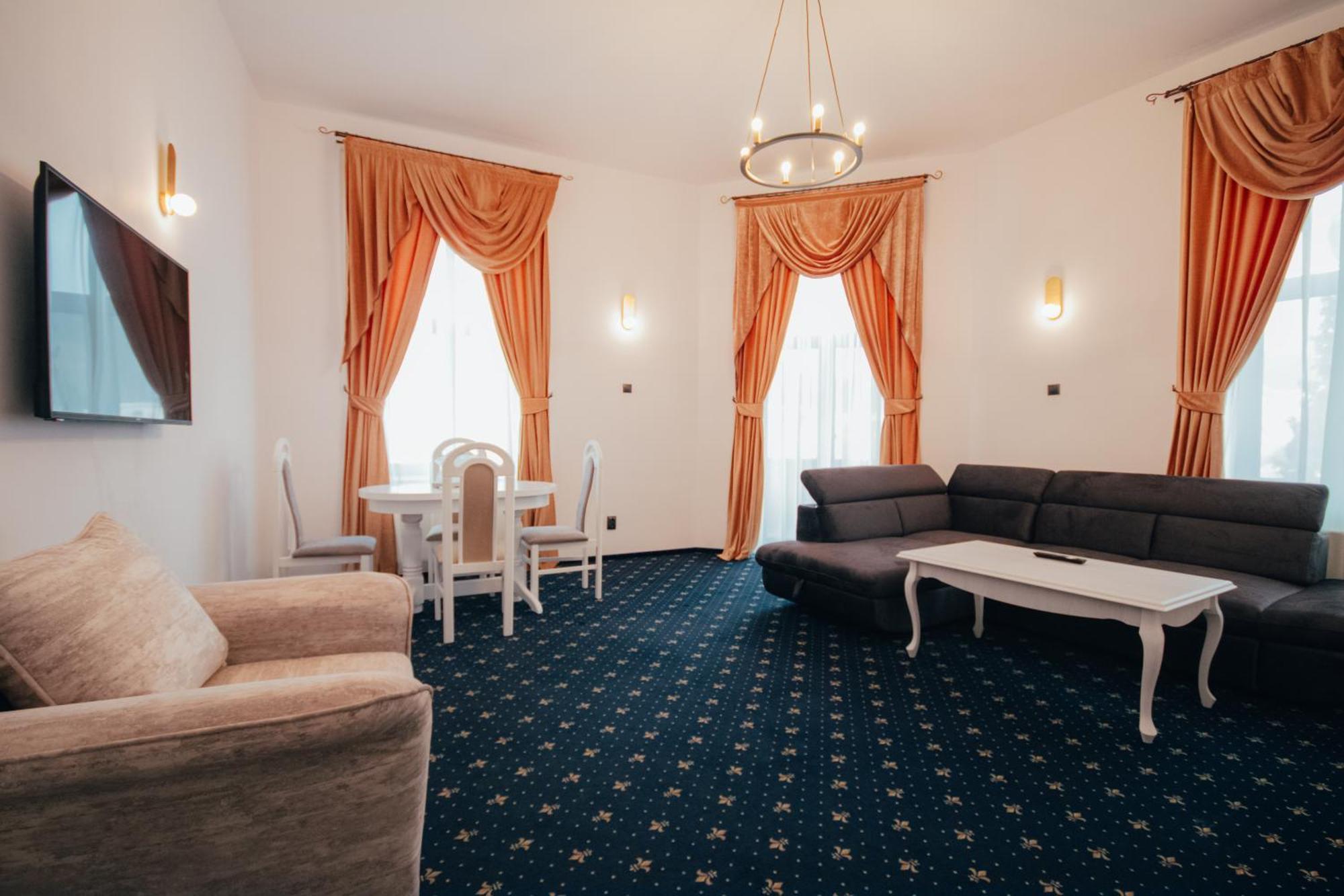 Hotel Carol - Vatra Dornei Luaran gambar